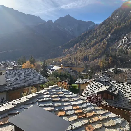 Foyer Grand Ru * Courmayeur
