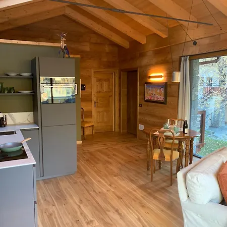 Foyer Grand Ru * 쿠르마예